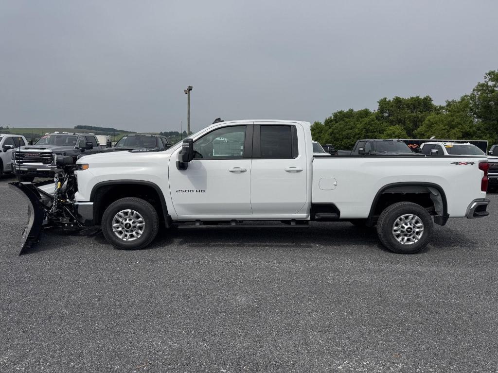 new 2025 Chevrolet Silverado 2500 car, priced at $68,565