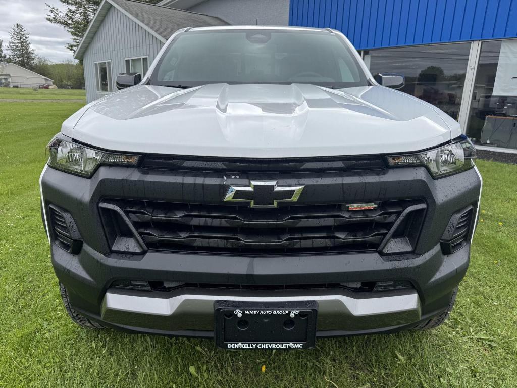 new 2025 Chevrolet Colorado car, priced at $45,020