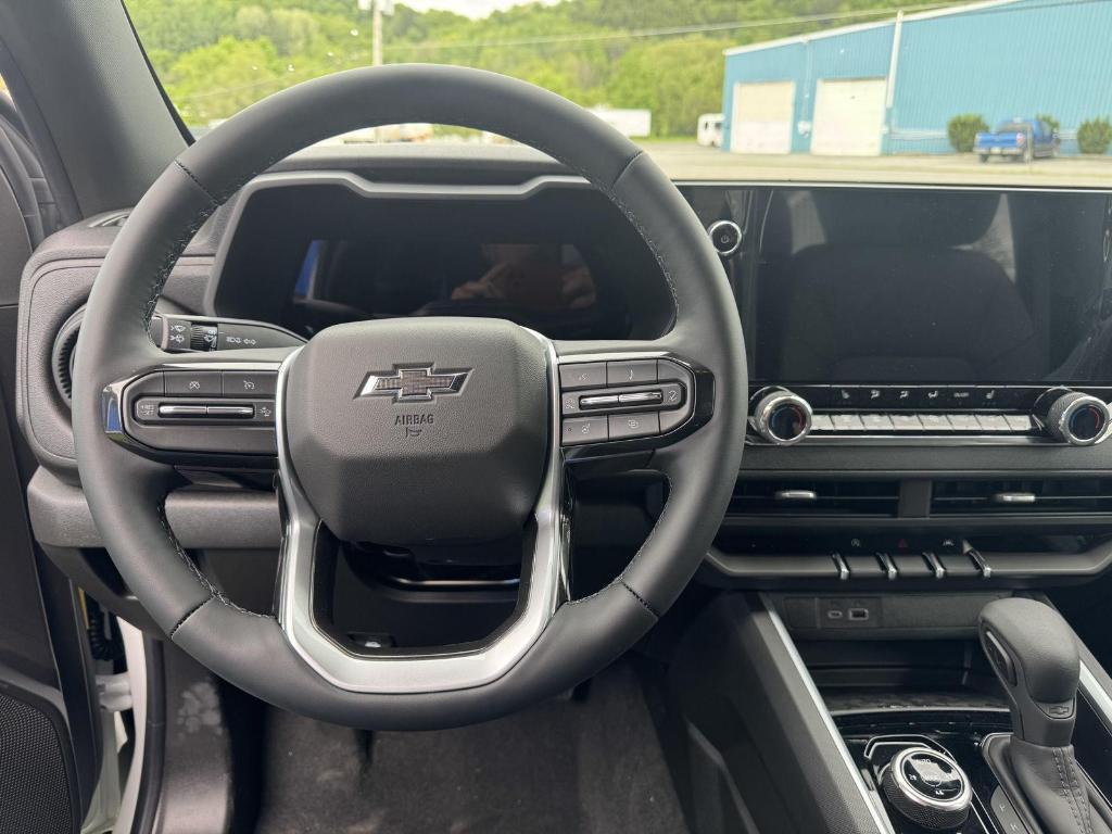 new 2025 Chevrolet Colorado car, priced at $45,020