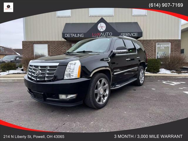 used 2011 Cadillac Escalade car, priced at $9,495