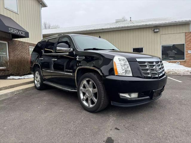 used 2011 Cadillac Escalade car, priced at $9,495