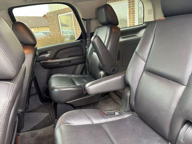 used 2011 Cadillac Escalade car, priced at $9,495