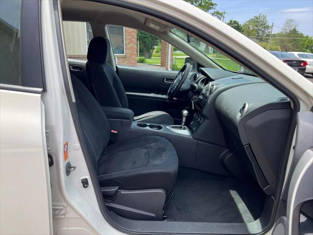 used 2009 Nissan Rogue car, priced at $2,995