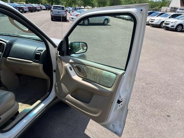 used 2003 Mazda Tribute car, priced at $2,495