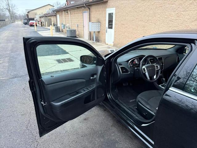 used 2011 Chrysler 200 car, priced at $4,995