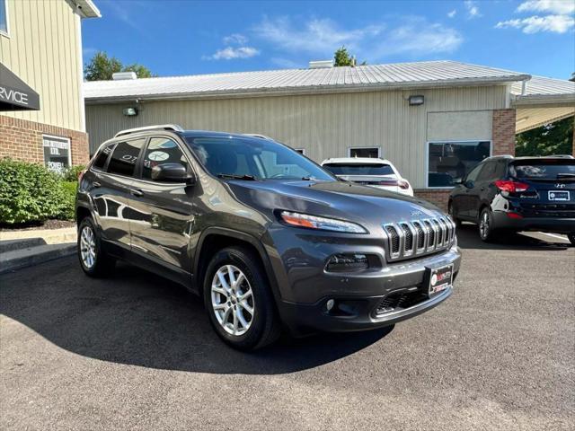 used 2015 Jeep Cherokee car, priced at $7,495