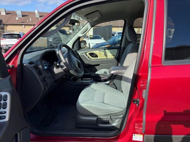 used 2005 Ford Escape car, priced at $3,995