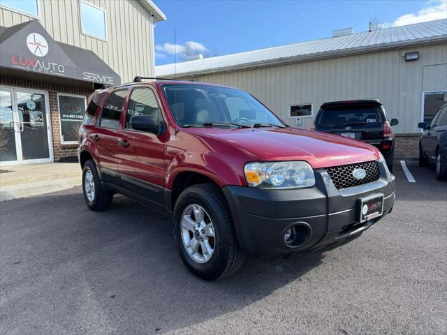 used 2005 Ford Escape car, priced at $3,995