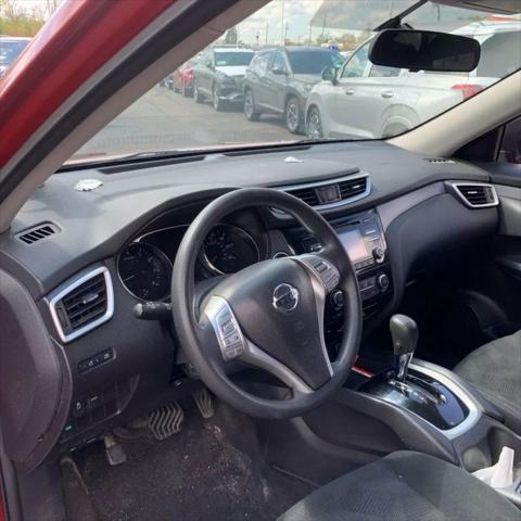 used 2015 Nissan Rogue car, priced at $9,495