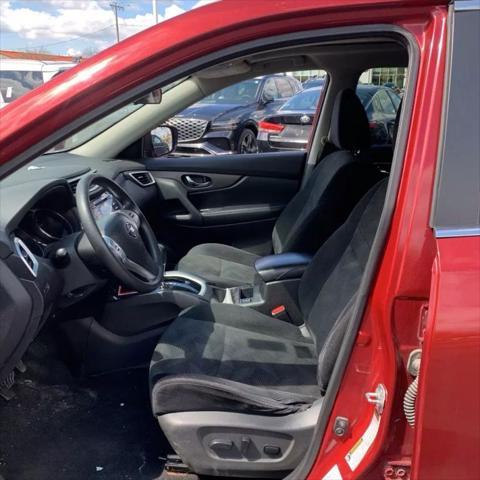 used 2015 Nissan Rogue car, priced at $9,495