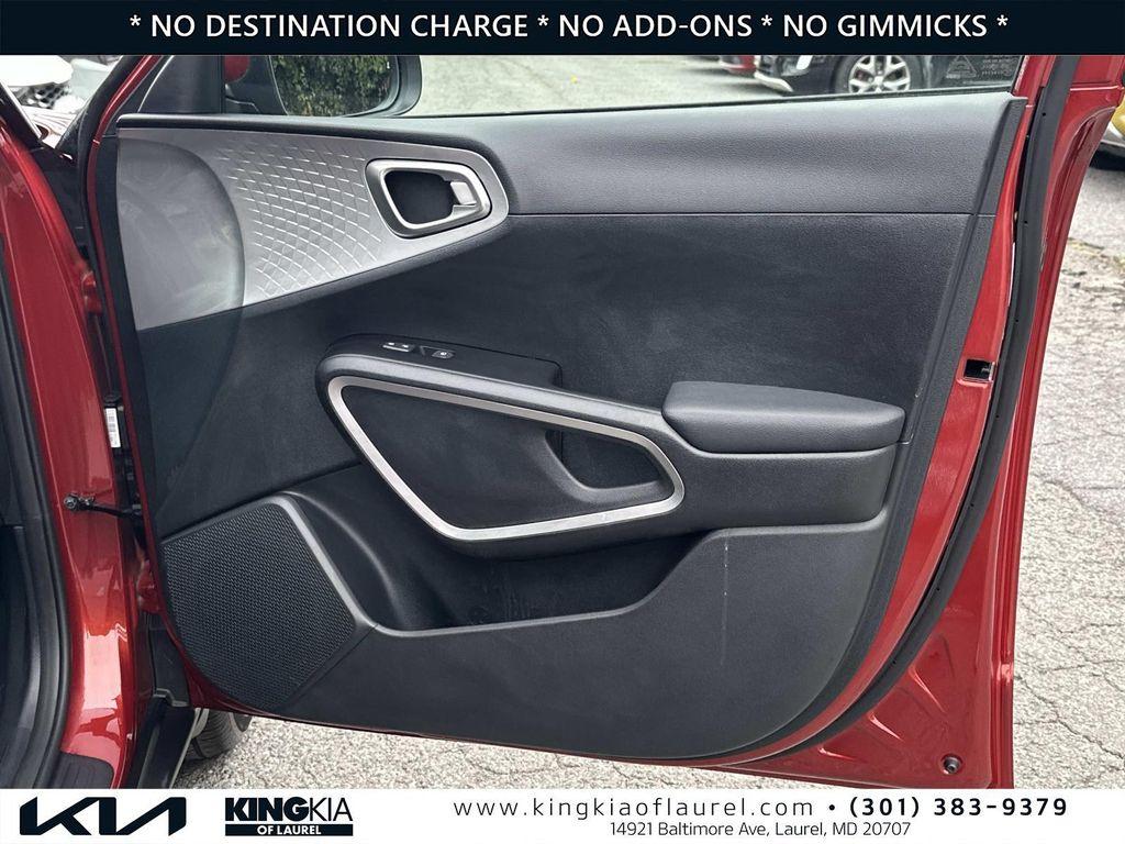 used 2022 Kia Soul car, priced at $17,913