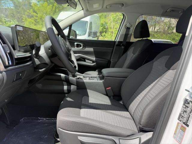 new 2025 Kia Sorento car, priced at $34,350