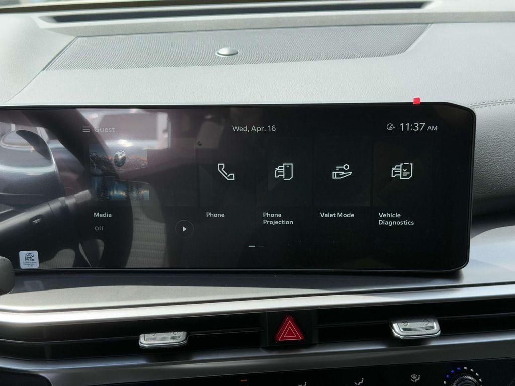 new 2025 Kia Sorento car, priced at $30,572