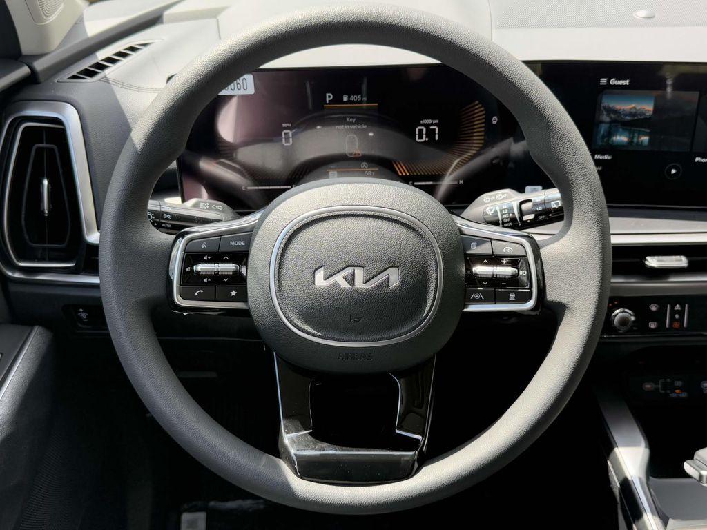 new 2025 Kia Sorento car, priced at $30,572