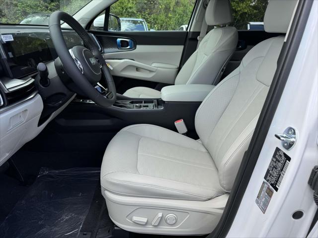 new 2025 Kia Sorento car, priced at $37,250