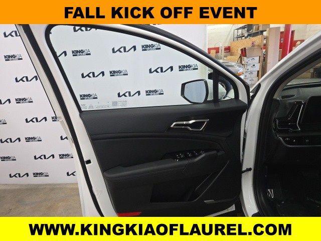 new 2025 Kia Sportage car, priced at $29,785