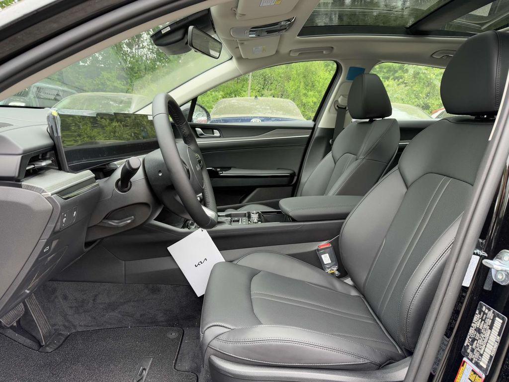 new 2025 Kia K5 car, priced at $32,605