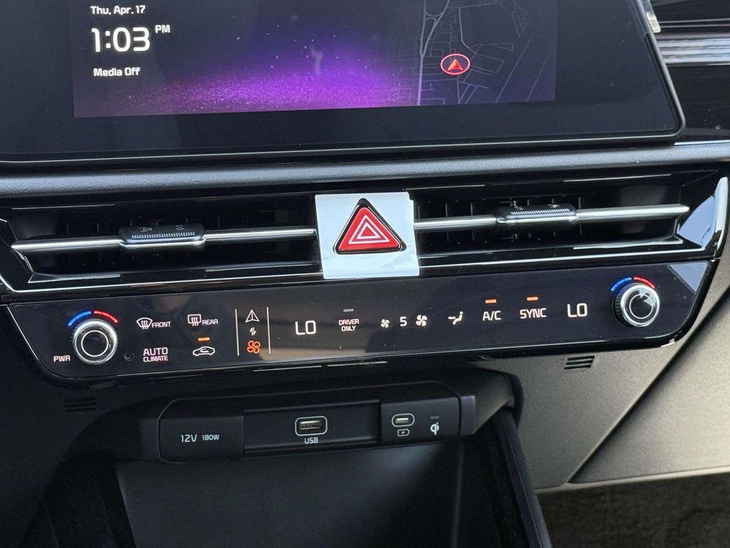 new 2025 Kia Niro car, priced at $31,028