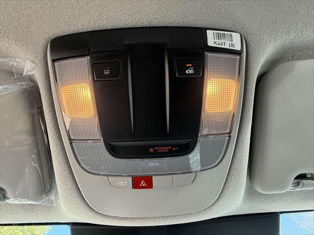 new 2025 Kia Niro car, priced at $30,750