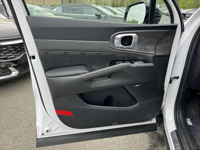new 2025 Kia Sorento car, priced at $46,000