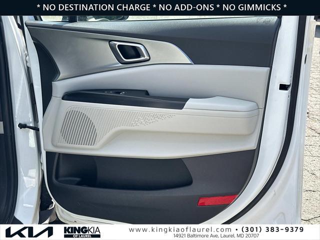 used 2022 Kia Carnival car, priced at $24,298