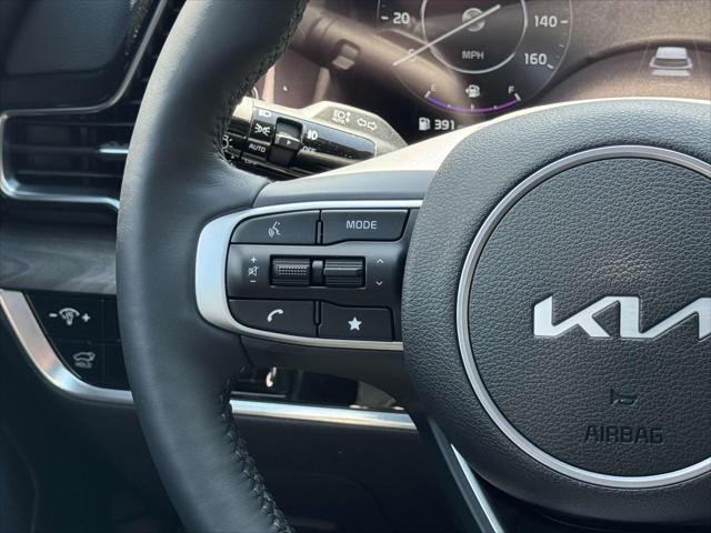 new 2025 Kia Sportage car, priced at $38,250