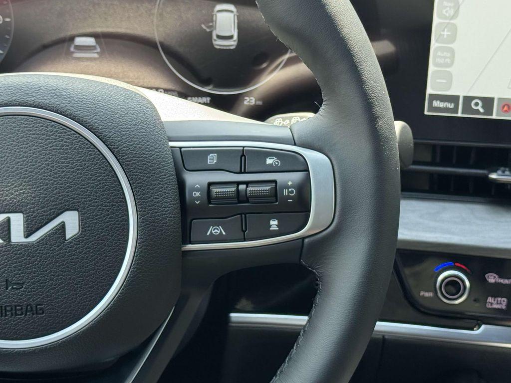 new 2025 Kia Sportage car, priced at $38,434