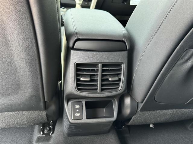 new 2025 Kia Seltos car, priced at $29,000
