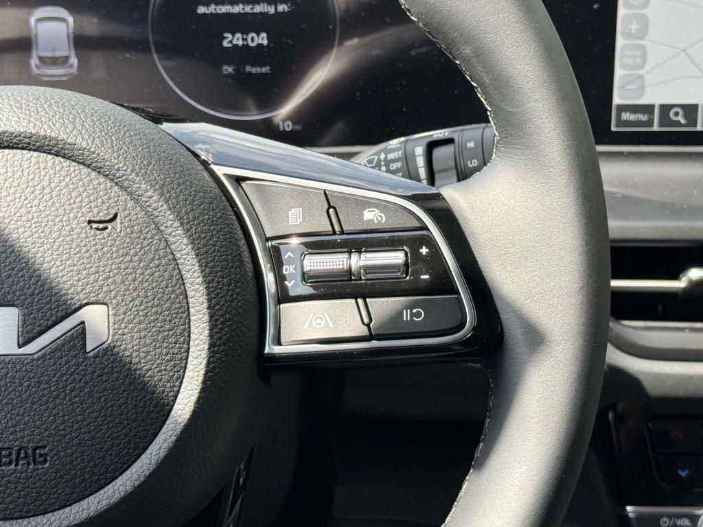 new 2025 Kia Seltos car, priced at $27,637