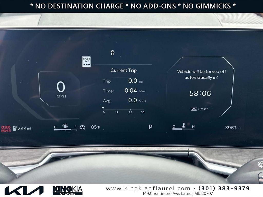used 2025 Kia Sorento car, priced at $39,790
