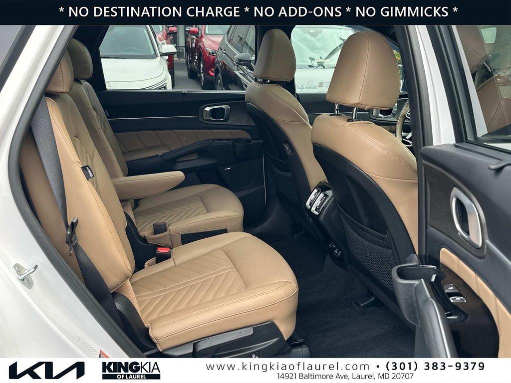 used 2025 Kia Sorento car, priced at $39,790