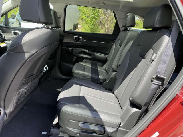 new 2025 Kia Sorento car, priced at $43,250