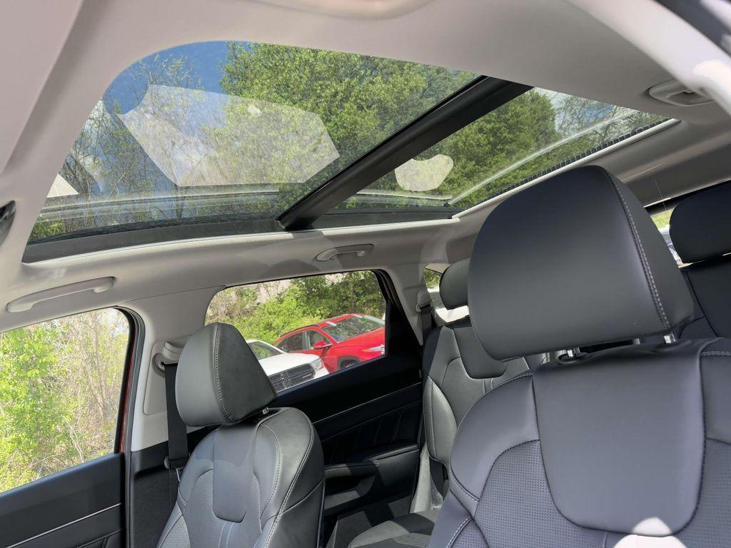 new 2025 Kia Sorento car, priced at $40,606