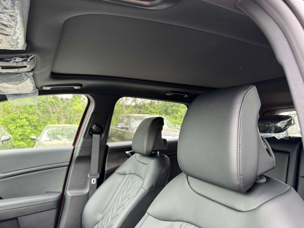 new 2025 Kia Sportage car, priced at $38,832