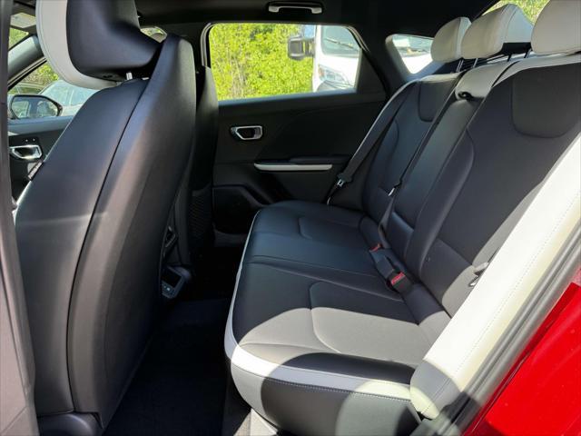 new 2025 Kia K4 car, priced at $29,500