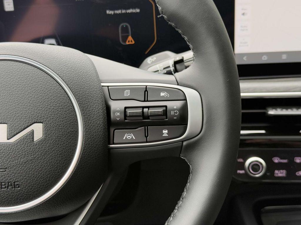 new 2025 Kia K5 car, priced at $32,605