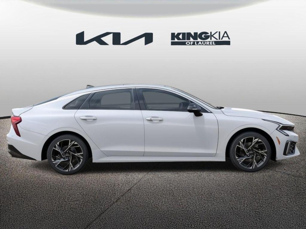 new 2025 Kia K5 car, priced at $30,076