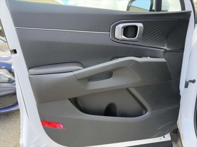new 2025 Kia Sorento car, priced at $37,250