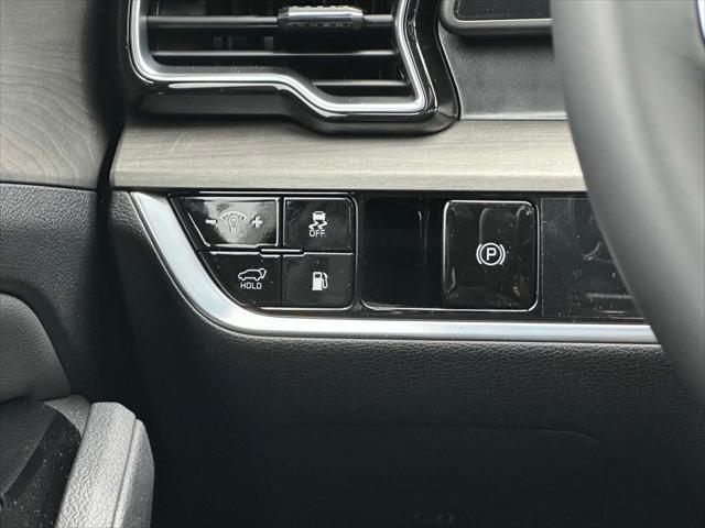 new 2025 Kia Sportage car, priced at $39,500
