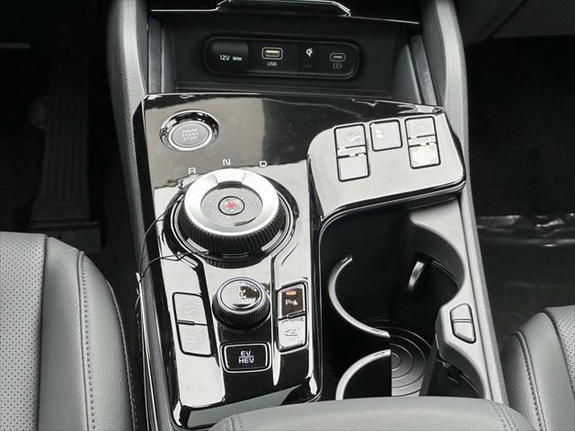 new 2025 Kia Sportage car, priced at $39,500