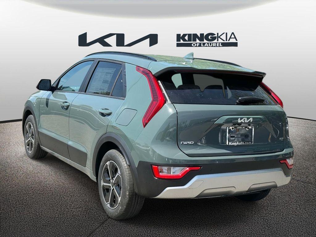 new 2025 Kia Niro car, priced at $31,008