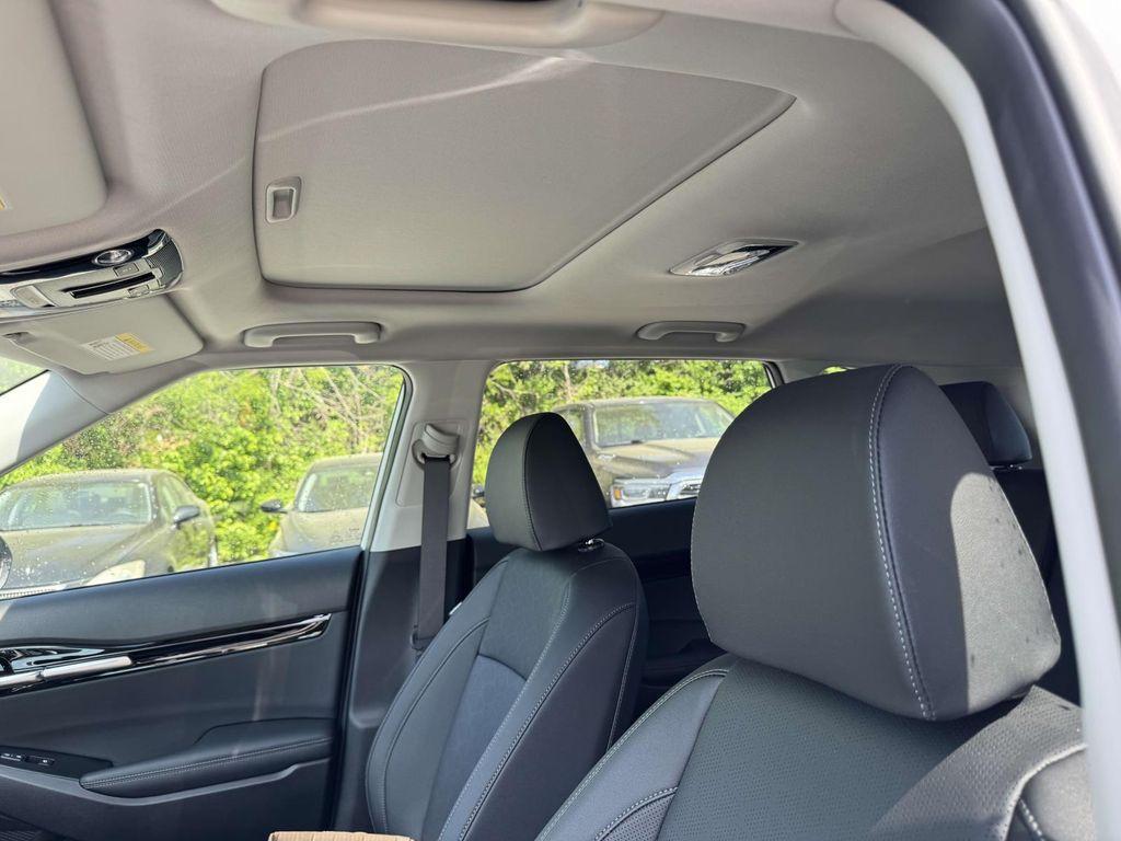 new 2025 Kia Seltos car, priced at $28,365