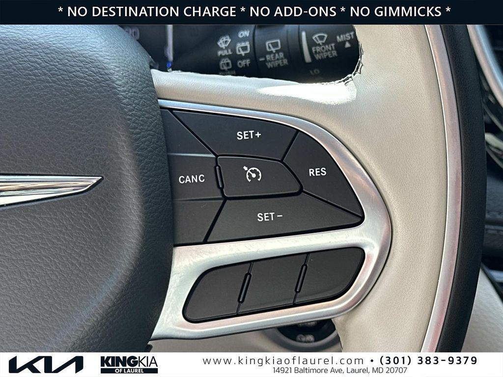 used 2020 Chrysler Pacifica car, priced at $21,465