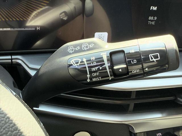 new 2025 Kia Sorento car, priced at $32,500