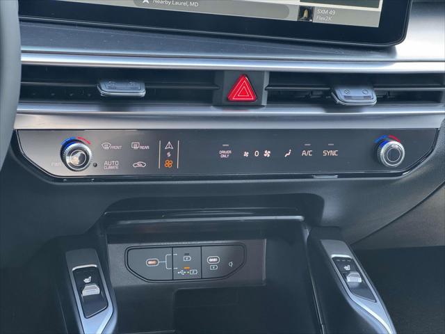 new 2025 Kia Sorento Hybrid car, priced at $41,250
