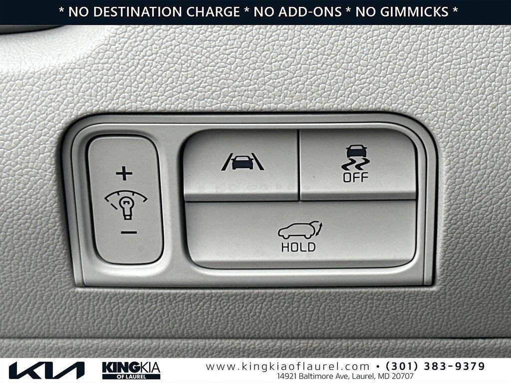 used 2023 Kia Sorento car, priced at $29,000