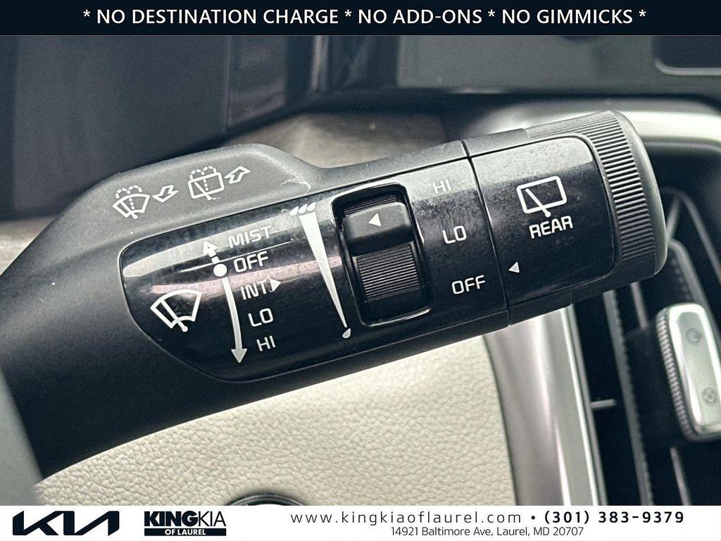 used 2023 Kia Sorento car, priced at $29,000