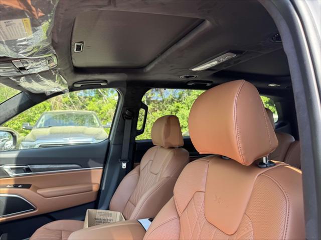 new 2025 Kia Telluride car, priced at $53,000