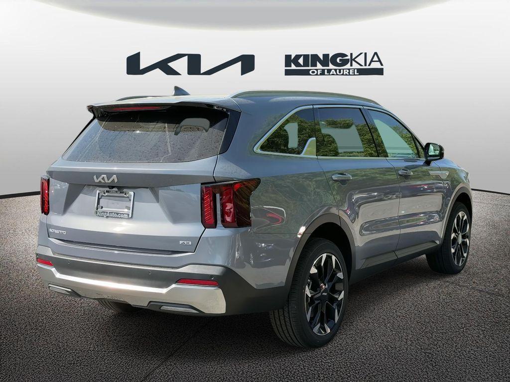 new 2025 Kia Sorento car, priced at $37,878