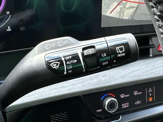 new 2025 Kia Sportage car, priced at $32,750